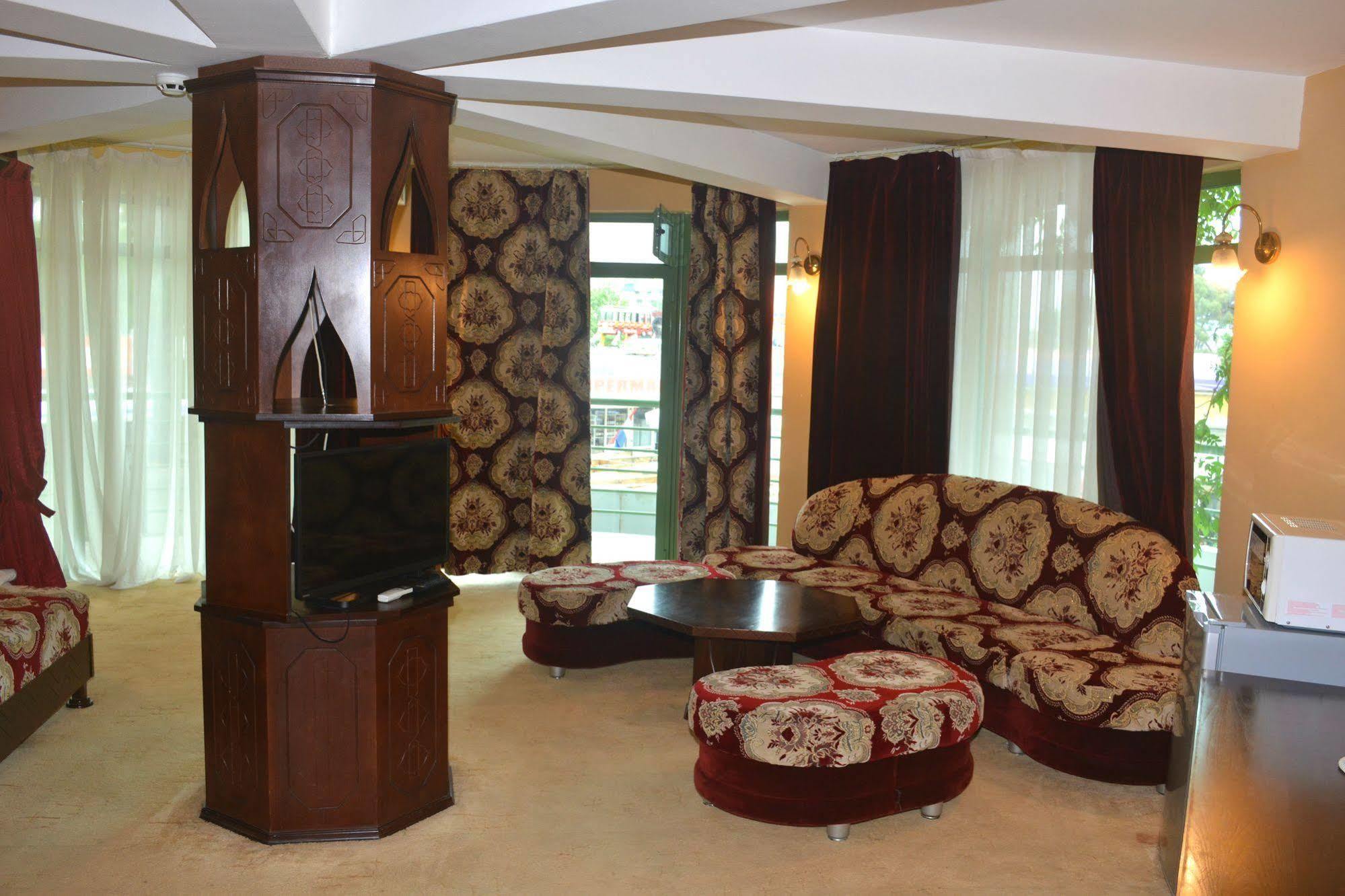 Hotel Juli Sunny Beach Ngoại thất bức ảnh